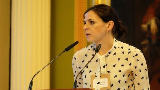 Katharina Fürholzer hat ein Projekt auf die Beine gestellt, welches Pflegekräften Gehör verschaffen soll. Katharina Fürholzer hat ein Projekt auf die Beine gestellt, welches Pflegekräften Gehör verschaffen soll.