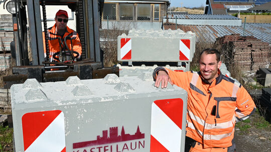 Mit diesen Blöcken stellt die Verbandsgemeinde Kastellaun bislang den Zufahrtsschutz auf Veranstaltungen sicher. Die Betonblöcke
