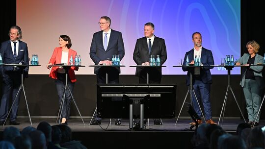 Diskussion «Allgemeine Zeitung Mainz» mit Spitzenkandidaten Diskussion «Allgemeine Zeitung Mainz» mit Spitzenkandidaten