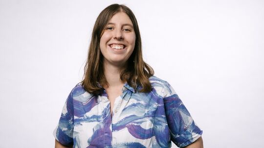 Emilia Garbsch studiert an der Hochschule für Gesellschaftsgestaltung im Master Ökonomie - Nachhaltigkeit - Gesellschaftsgestalt