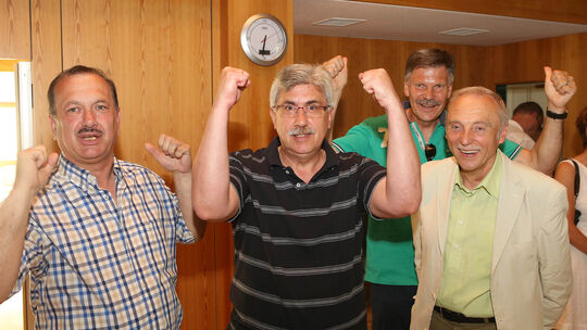 2019 war die Freude groß bei der SPD über die Wiederwahl von Uwe Weber (2. von links) in der nun fusionierten Verbandsgemeinde H