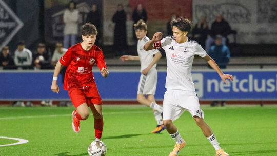 Lino Gabriel Lopez Agosto rechts) und die C-Junioren der JSG WällerLand mussten sich im Rheinlandpokal-Viertelfinale dem FC RW K