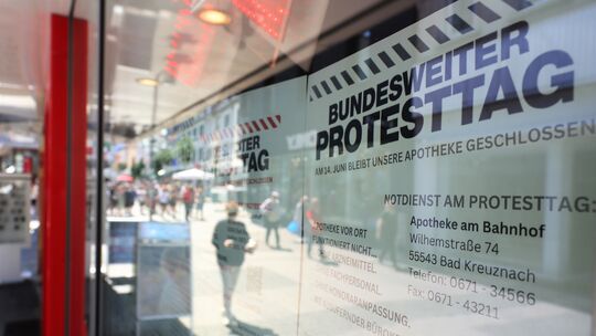 Bereits vor rund zwei Jahren hatten sich die Apotheken bundesweit zu einem Protesttag zusammengeschlossen, darunter auch die Fau