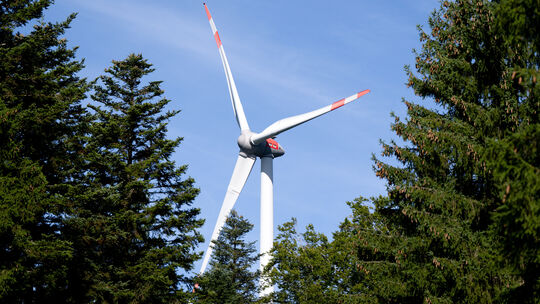 Bei Windhagen sollen zwei Windkraftanlagen entstehen (Symbolbild).