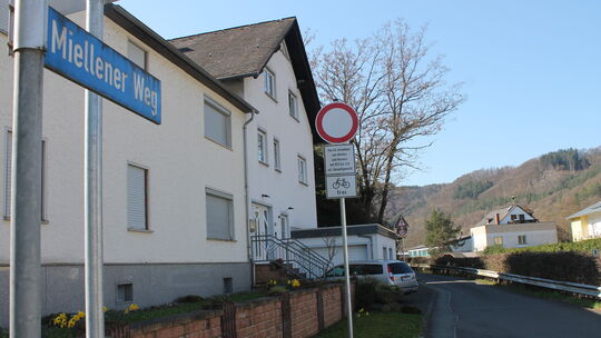 Zwischen Nievern und Miellen könnte die Pedlerroute über den schmalen Mieller Weg laufen. Noch steht aber nichts fest, die Absti