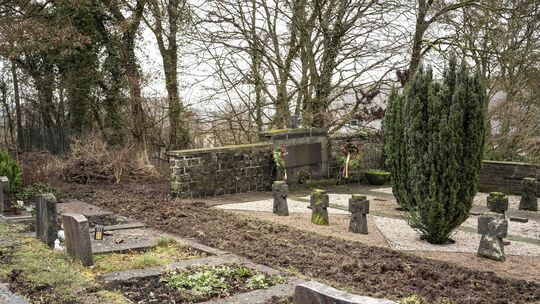 In Algenrodt haben Wildschweine im Dezember 2025 beträchtliche Schäden verursacht. Auch der Zaun dort soll bald erneuert werden.