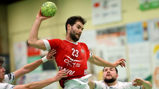 Auch Kastellaun/Simmerns Spielmacher Josip Grbavac war vom Gast HF Illtal nicht zu stoppen beim 37:30-Heimsieg der HSG gegen die