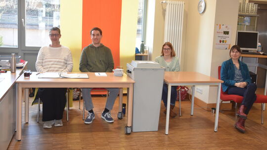 Die Wahlhelfer in der Stadtbibliothek Diez