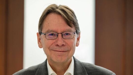 Der Trierer Politikwissenschaftler Uwe Jun.