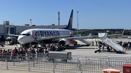 Ryanair bleibt der Platzhirsch am Hahn. Aber auch die ungarische Wizz Air bietet Flugziele am Hunsrück-Airport an.