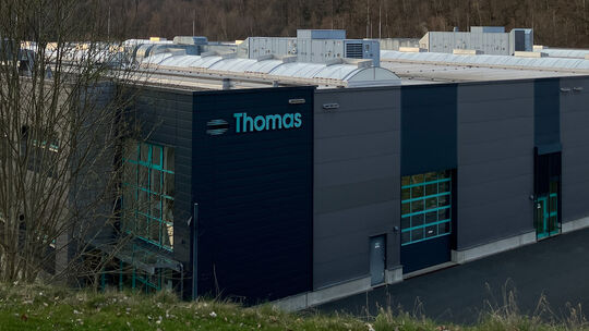 Der Hauptstandort der Thomas GmbH in Herdorf.
