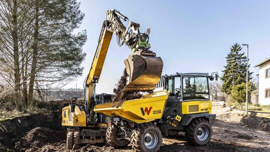 Im Neubaugebiet "Naheschleife" in Enzweiler rollen die Bagger. Im Sommer soll schon gebaut werden können.
