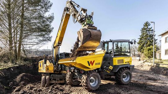 Im Neubaugebiet "Naheschleife" in Enzweiler rollen die Bagger. Im Sommer soll schon gebaut werden können.