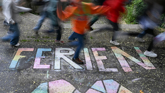 Ferien - und dann? Ab Herbst haben Erstklässer in Rheinland-Pfalz einen Rechtsanspruch auf eine zeitlich definierte ganztägige B