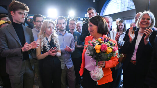 Die FDP sitzt künftig nicht mehr im rheinland-pfälzischen Landtag. Die Liberalen erhalten gerade einmal 2,1 Prozent der Zweitsti