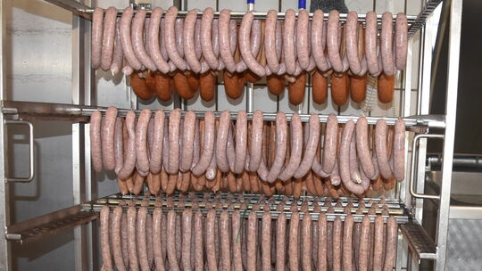 Genusshandwerk im Westerwald: Fleischwurst ist bei Jung in Freilingen