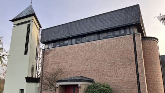 Noch wird die katholische Filialkirche St. Barbara in Katzwinkel - zumindest in den Sommermonaten - für Gottesdienste genutzt (z