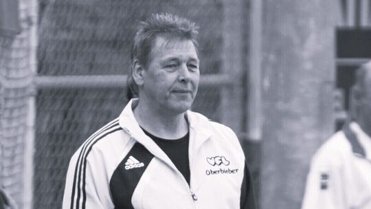 Der in der Region bekannte Fußballer Karl "Charly" Grün ist im Alter von 72 Jahren verstorben.