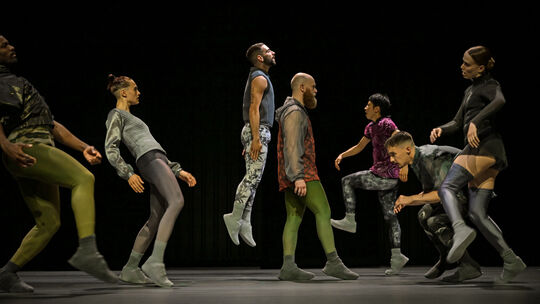 2022 erarbeitete die Schweizerin Rafaele Giovanola mit tanzmainz das Stück "Sphynx" und erhielt im selben Jahr dafür den Theater