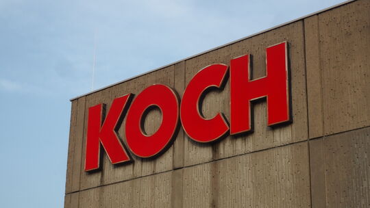 Wie geht es weiter mit dem Koch-Areal in Westerburg? Die Montessorischule möchte jetzt die früheren Tennishallen nutzen, in dene