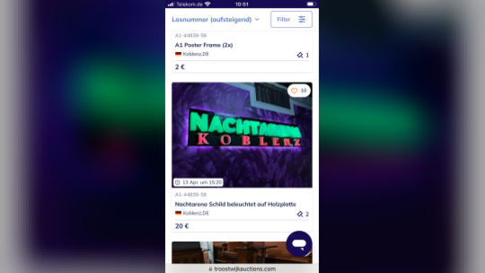 Auch das Poster mit dem Schriftzug "Nachtarena Koblenz" steht zum Verkauf.