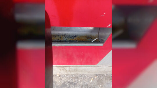 So sah der Fahrkartenautomat am Diezer Bahnhof bis vor wenigen Tagen aus.