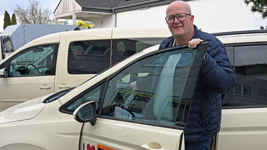 Jörg Gödert ist Inhaber von Taxi Frey. Er berichtet von den Sorgen der Branche.
