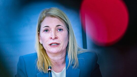 Bahnchefin Evelyn Palla