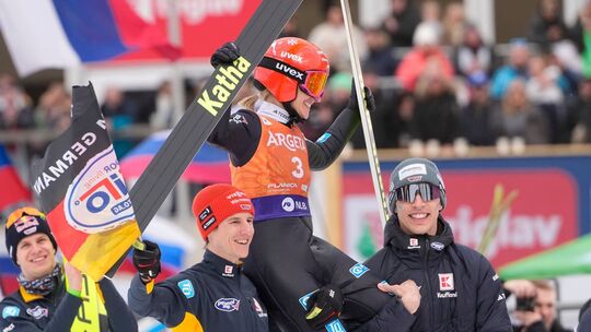 Skispringen - Weltcup