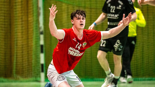 Kein Grund zum Aufregen: Luca Gewehr feierte sein Saisondebüt im Kastellaun/Simmerner Regionalliga-Team und traf dreimal beim kl