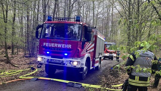 Bei einer Großübung im Lahnsteiner Wald trainierten rund 130 Einsatzkräfte den Ernstfall.