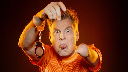 Martin Fromme, der selbst seit seiner Geburt mit einer Behinderung lebt, präsentiert in Idar-Oberstein sein aktuelles Programm "