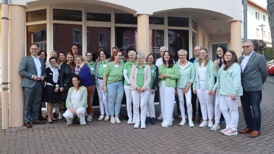 Bei der Eröffnung der neuen Arztpraxis in der Nastätter Römerstraße 7 war viel los.