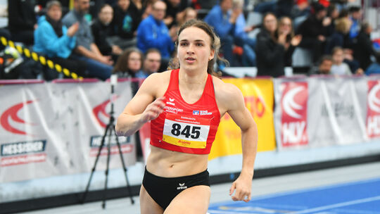 Lucia Sturm hat für dieses Jahr große Ziele, und die Mittelstrecklerin des TSV Moselfeuer Lehmen bereitet sich akribisch darauf