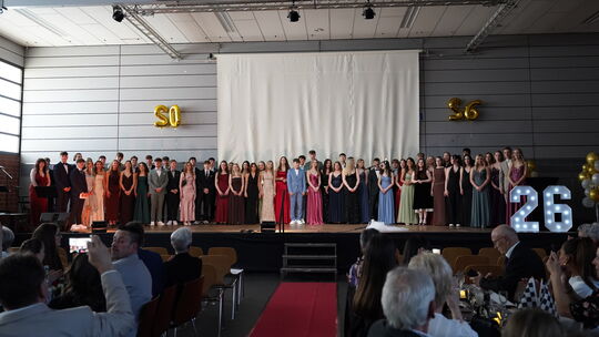 Nach 13 Runden am Ziel: die Abiturienten der IGS Kastellaun.