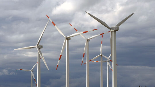 Bis Windräder an der geplanten Stelle sind, bedarf es einiges an Vorbereitung.