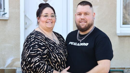 Manuel Anton (33) aus Kirn leidet unter starker Niereninsuffizienz. Kraft gibt ihm seine Jasmin, die er im Sommer auf Schloss Dh