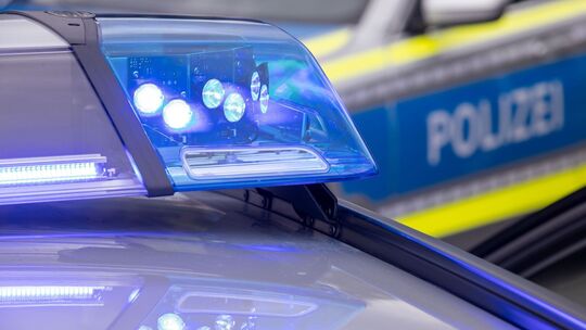 Polizei - Symbolbild Polizei - Symbolbild