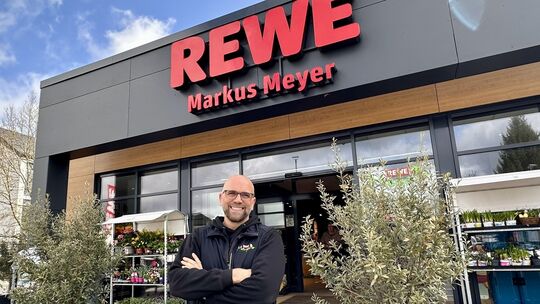 Im Sommer beginnt der Umbau im Rewe Ransbach-Baumbach. Inhaber Markus Meyer freut sich schon auf die modernen Verkaufsflächen.