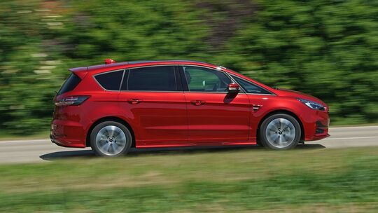Ford S-Max FHEV von 2021