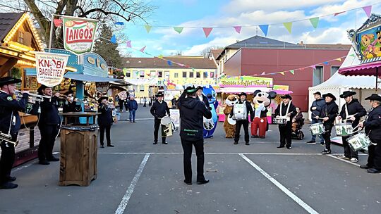 Der Fanfarenzug Kusel begeisterte direkt zu Beginn mit ihrer Musik