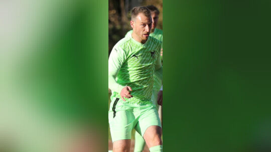 Freut sich über den Dreier gegen den TSV Bockenau: Luca Czarnecki.