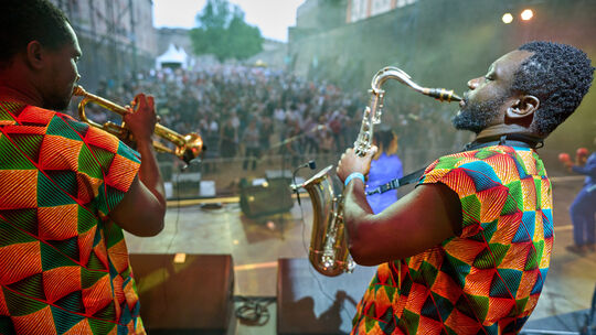 Die Festung Ehrenbreitstein ist eine der beliebtesten Freiluf-Veranstaltungsorte der Region, sei es wie hier beim Weltmusikfesti
