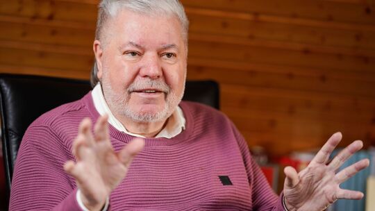 Ehemaliger Ministerpräsident Beck Ehemaliger Ministerpräsident Beck