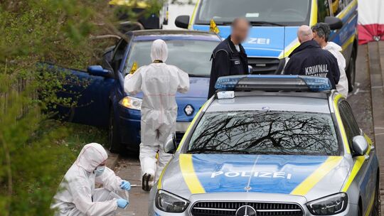 Mann stirbt nach Polizeischüssen bei Verfolgungsfahrt