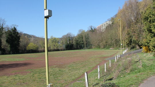 Auf dem Hasenkümpel soll die neue Grundschule in Bad Ems gebaut werden. Nach den jetzigen Planungen soll sie möglichst nahe an d