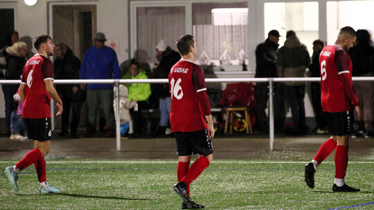 Hängende Köpfe beim FC Urbar: In der Rückrunde konnte noch kein einziger Punkt gewonnen werden.