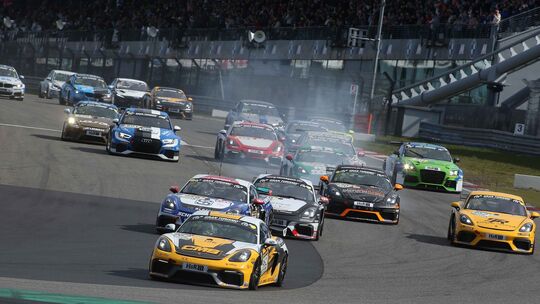 Nach einer wetterbedingten Absage und dem Hype um den Start von Max Verstappen, freut sich die NLS auf ihr erstes "normales" Ren