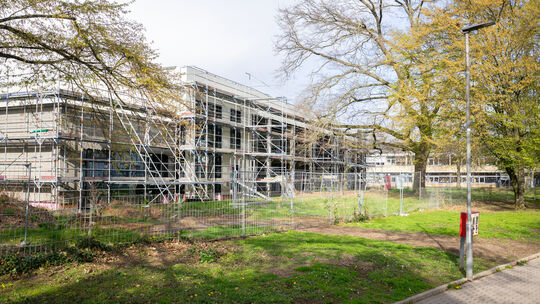 Die größte Kita der Stadt entsteht in der Goldgrube. Dies ist nur eine von vielen Baustellen in Koblenz.