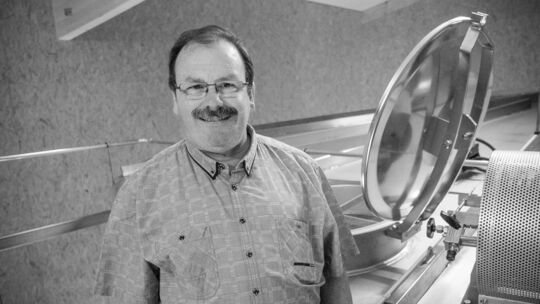 Karl-Josef Fischer aus Gevenich, Leiter der Kreiswerke Cochem-Zell, ist unerwartet an Ostern im Alter von 64 Jahren verstorben.